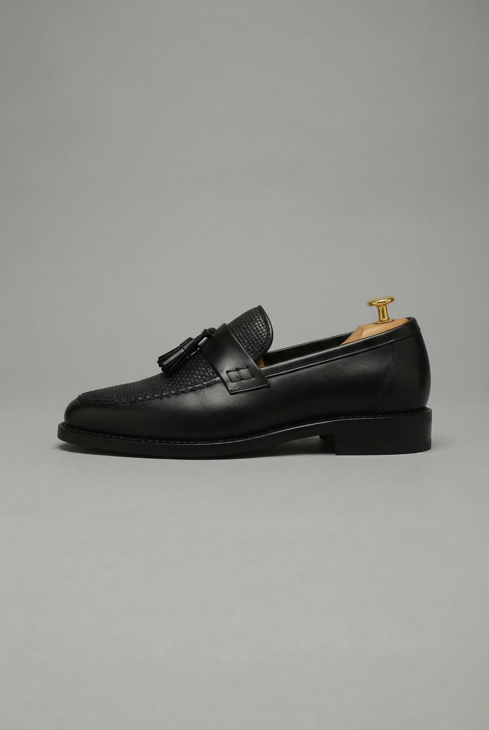 Oliver | Men's Tassel Loafers | Woven Detail · Eltrendio