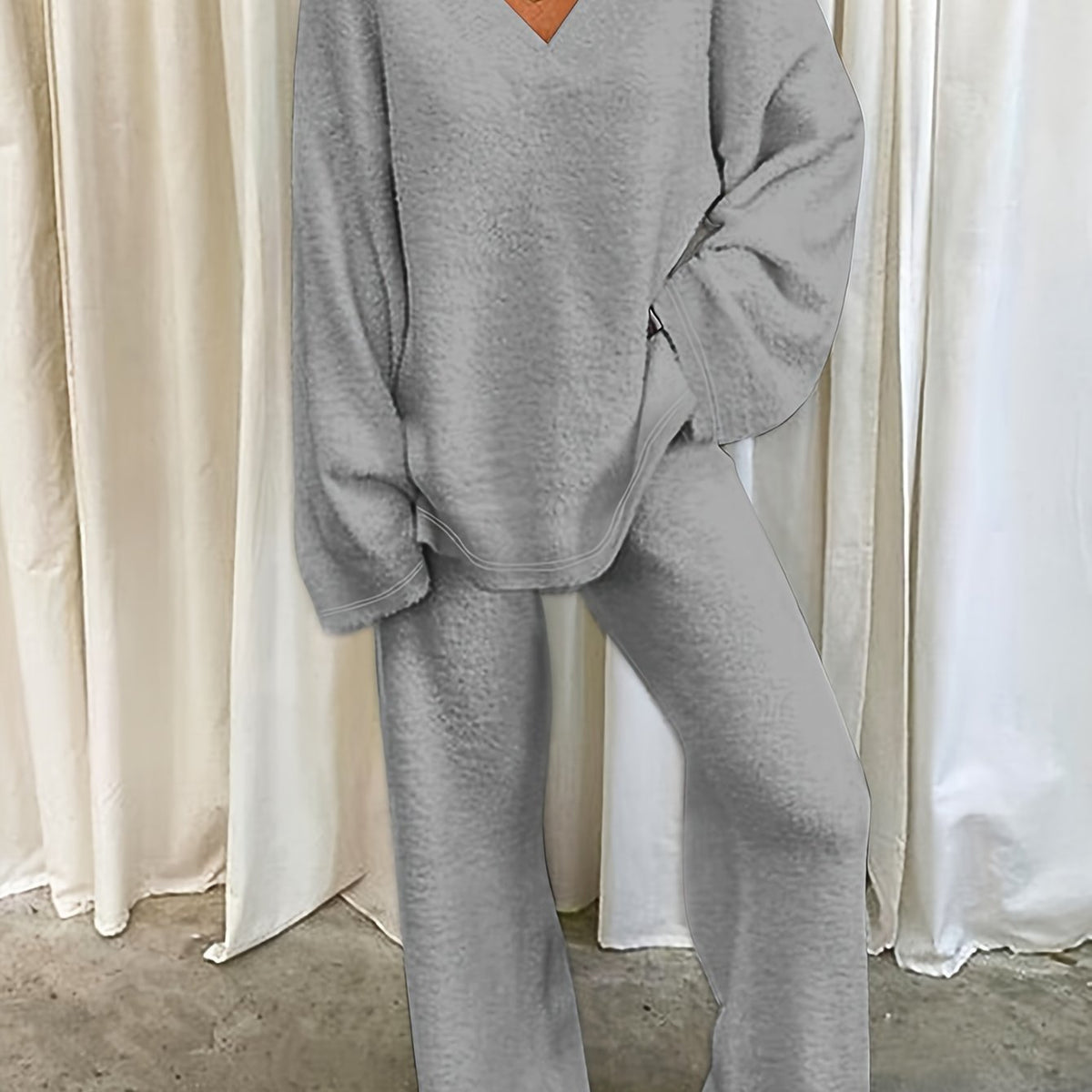 Mabel | Women's V-Neck Loungewear Set | Soft Knit · Eltrendio