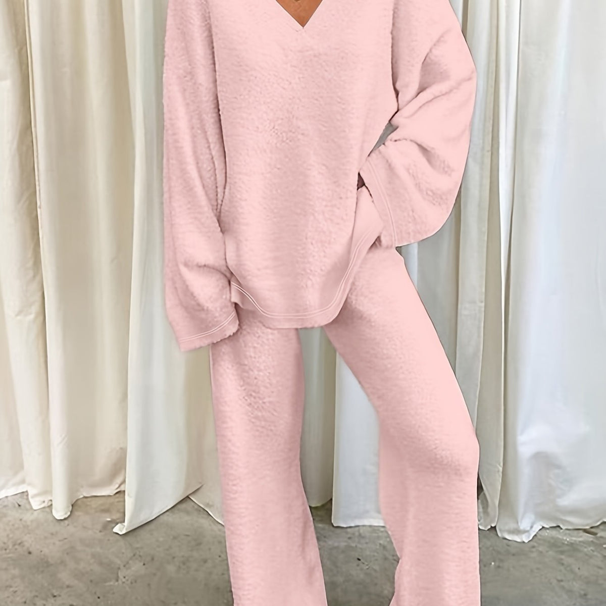 Mabel | Women's V-Neck Loungewear Set | Soft Knit · Eltrendio