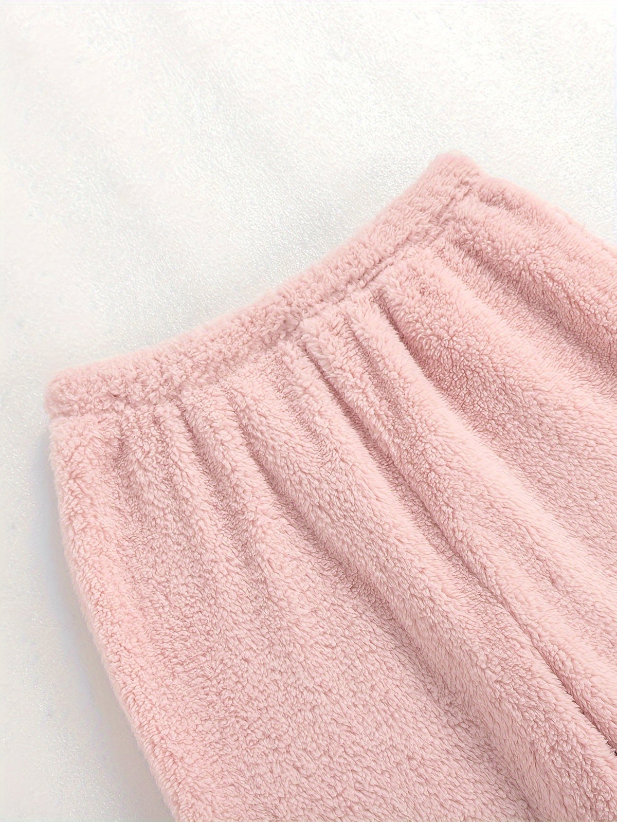 Mabel | Women's V-Neck Loungewear Set | Soft Knit · Eltrendio