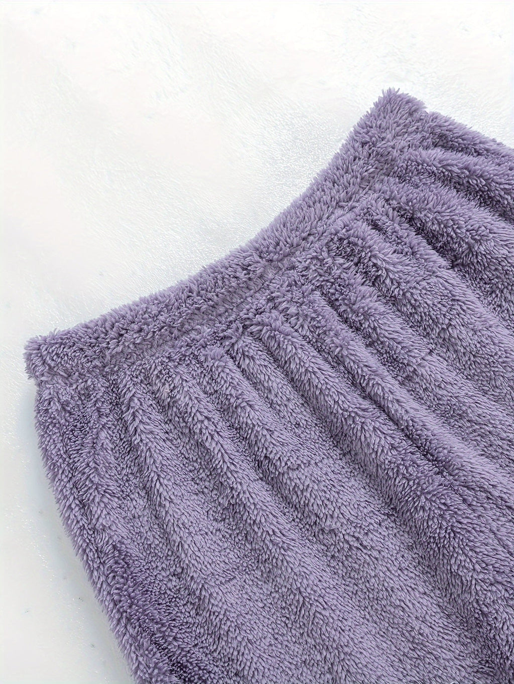 Mabel | Women's V-Neck Loungewear Set | Soft Knit · Eltrendio