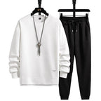 Oliver | Men's Crew Neck Tracksuit | Drawstring Joggers · Eltrendio