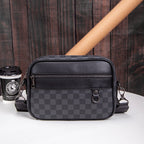 Oliver | Men's Crossbody Messenger Bag | Checked Leather · Eltrendio