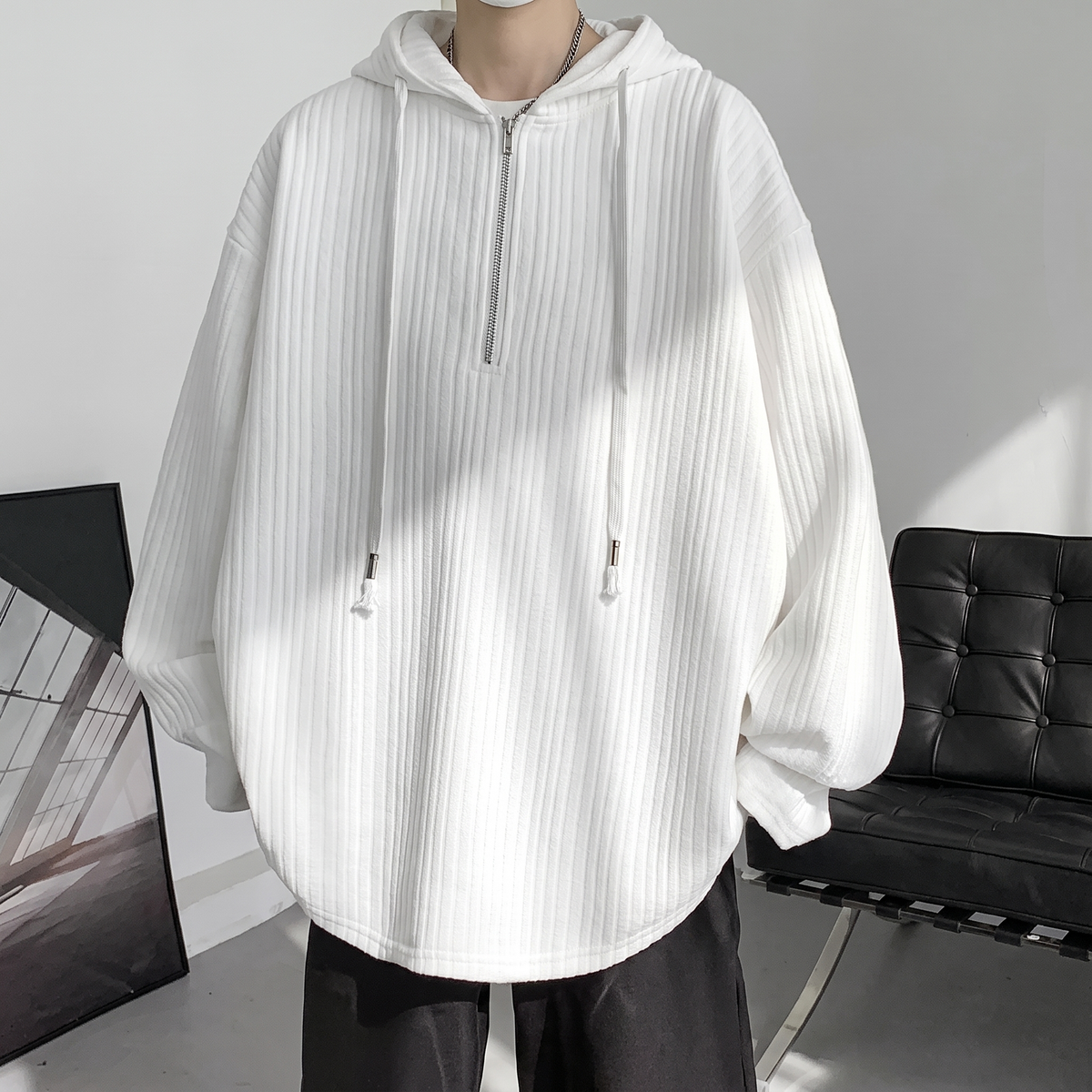 Oliver | Men's Half-Zip Hoodie | Ribbed Texture · Eltrendio