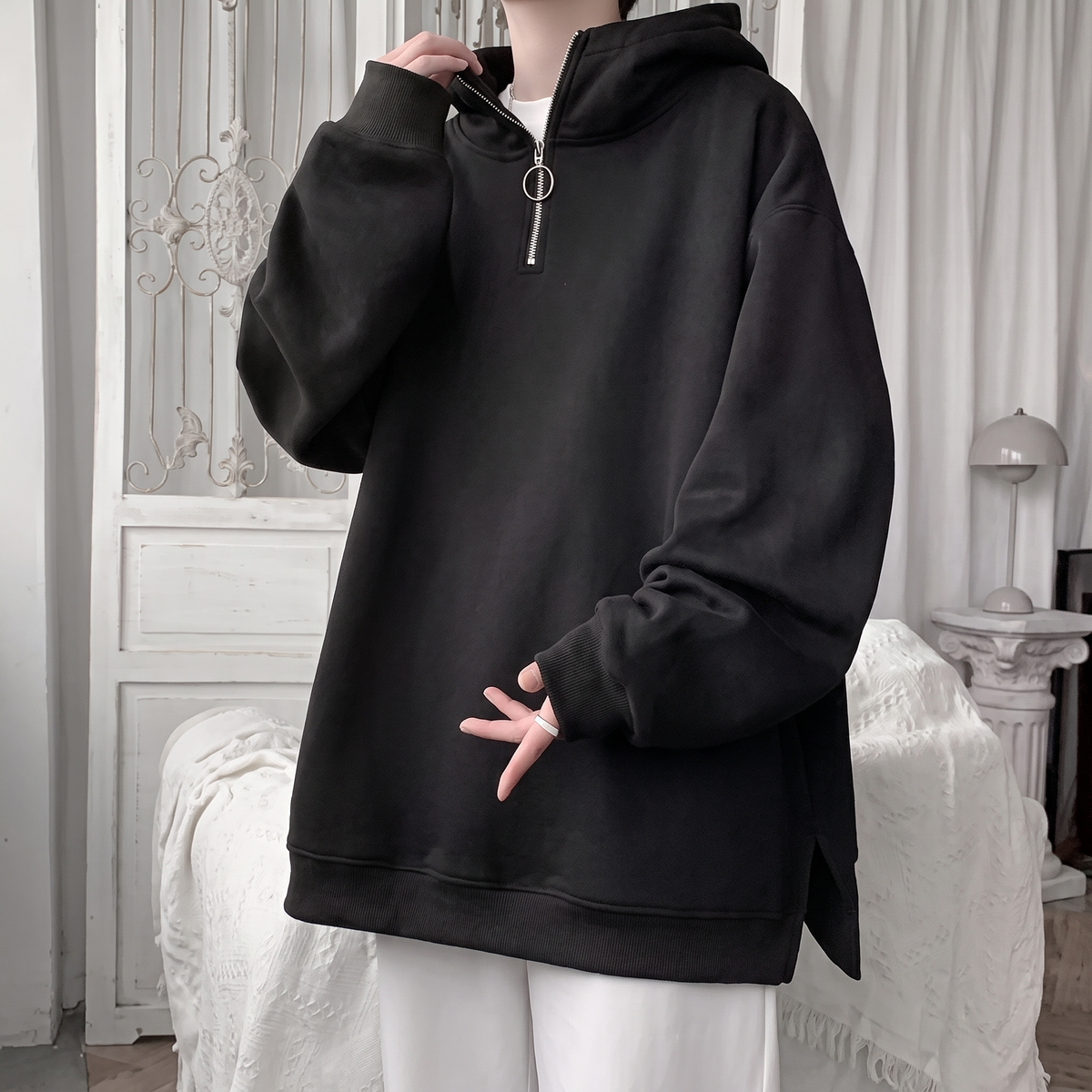 Oliver | Men's Quarter-Zip Hoodie | Fleece-Lined · Eltrendio