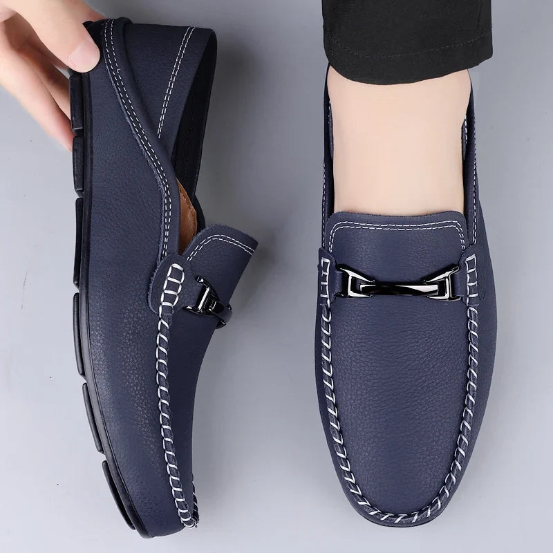 Oliver | Men's Slip-On Loafers | Metal Buckle · Eltrendio