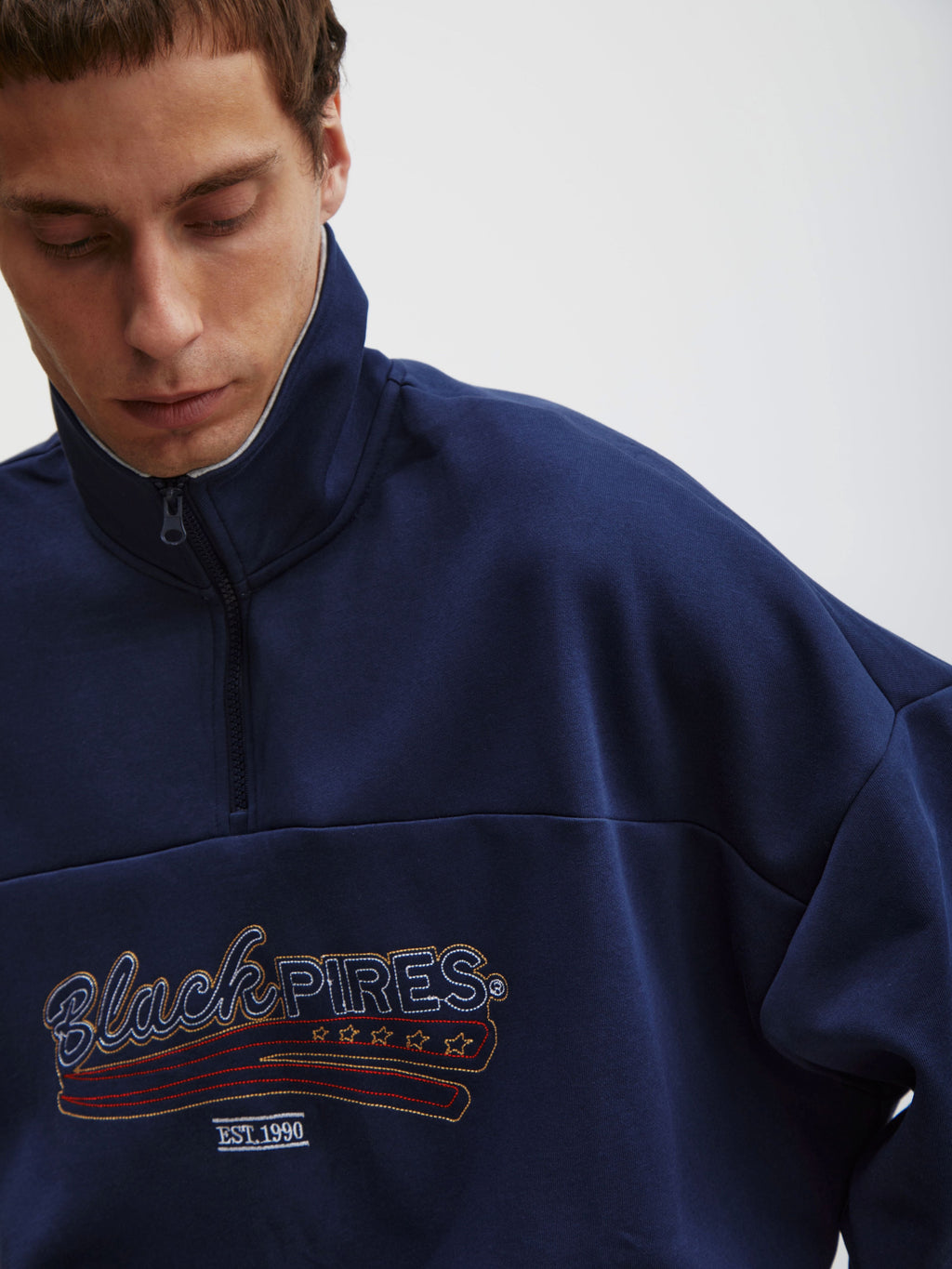 Oliver | Unisex Half-Zip Sweatshirt | Collared · Eltrendio