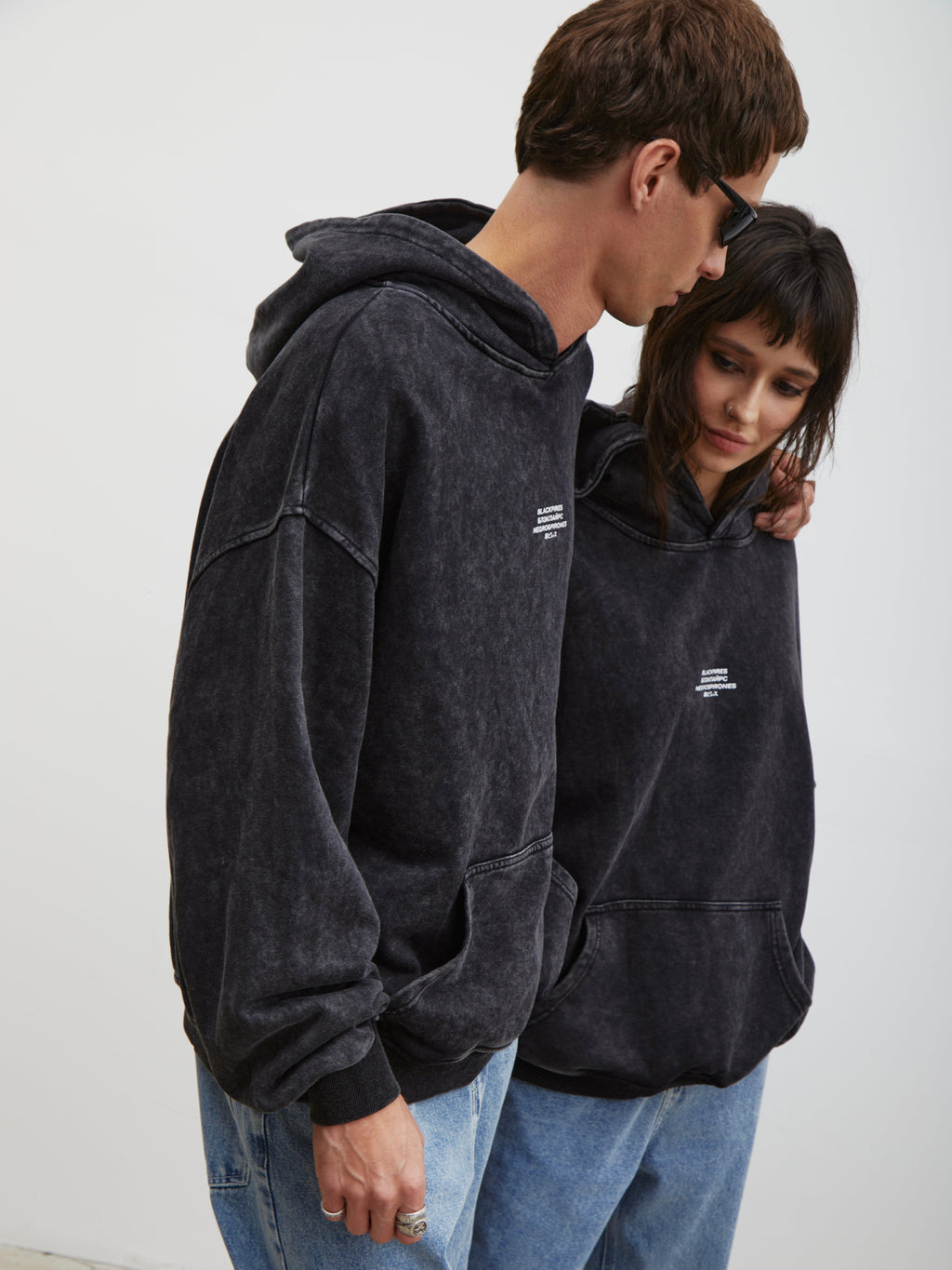 Oliver | Unisex Oversized Hoodie | Washed Finish · Eltrendio