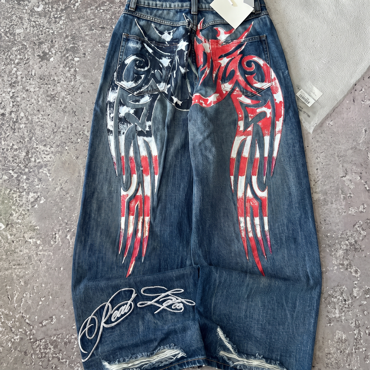Riley | Women's Wide-Leg Jeans | Graphic Print · Eltrendio