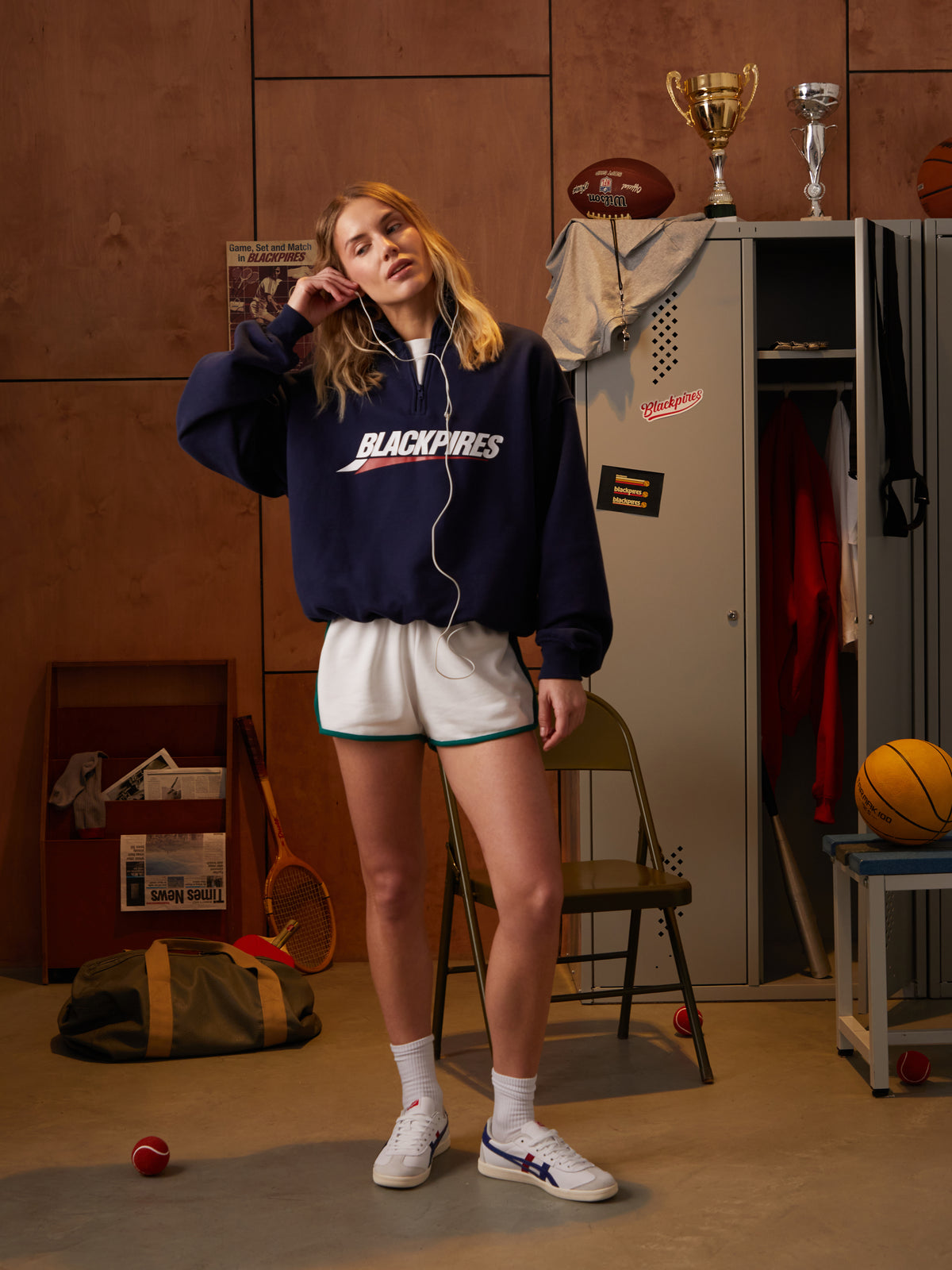 Rory | Unisex Half Zip Sweatshirt | Oversized Logo Streetwear Style-Eltrendio