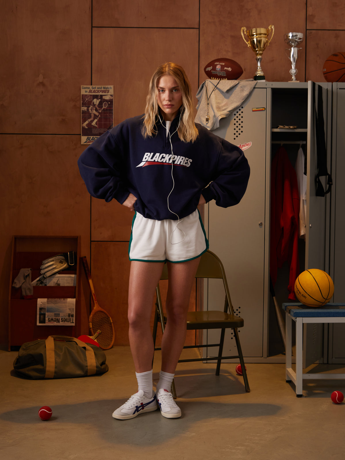 Rory | Unisex Half Zip Sweatshirt | Oversized Logo Streetwear Style-Eltrendio