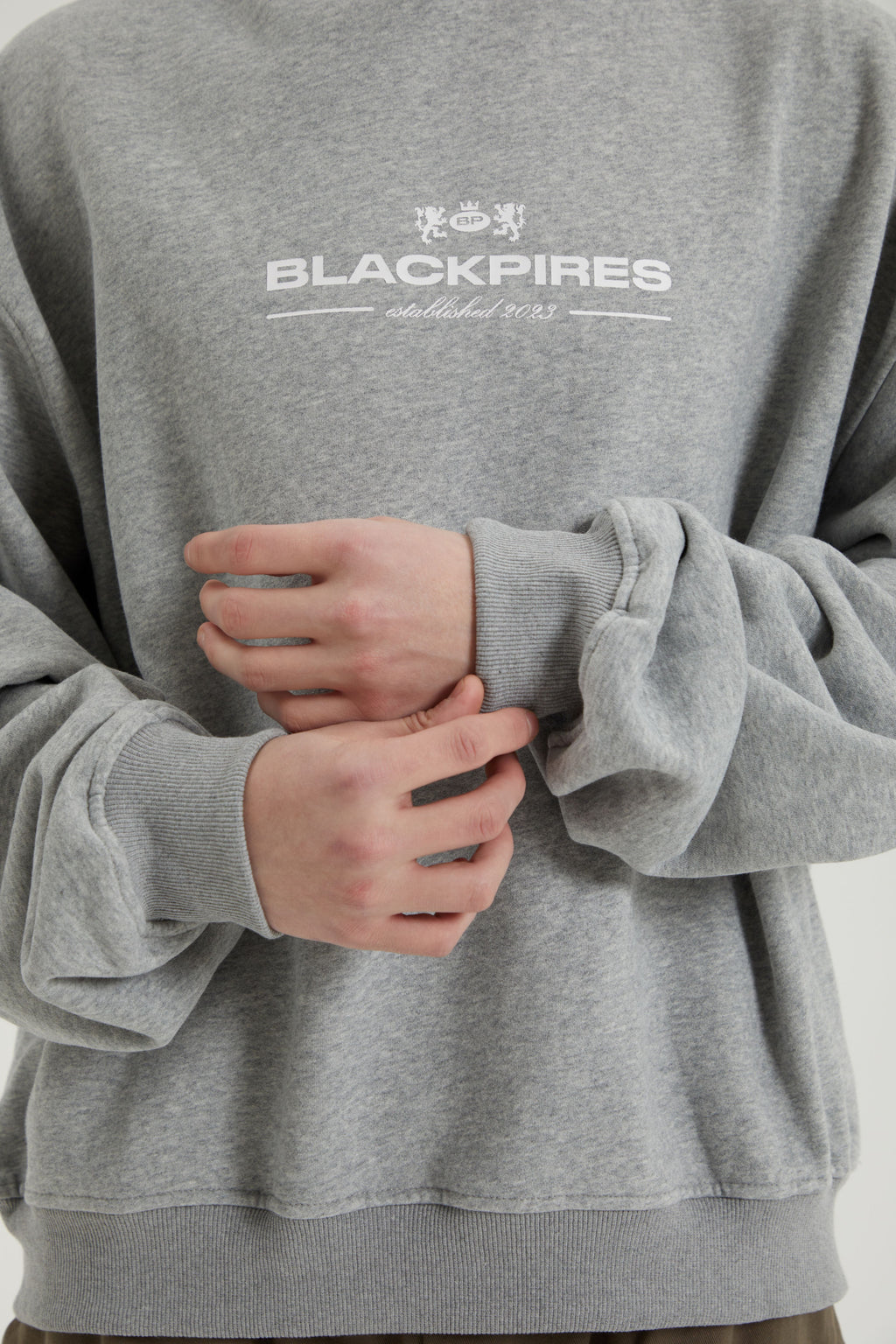 Kai | Unisex Printed Cropped Hoodie | Oversized Streetwear-Eltrendio