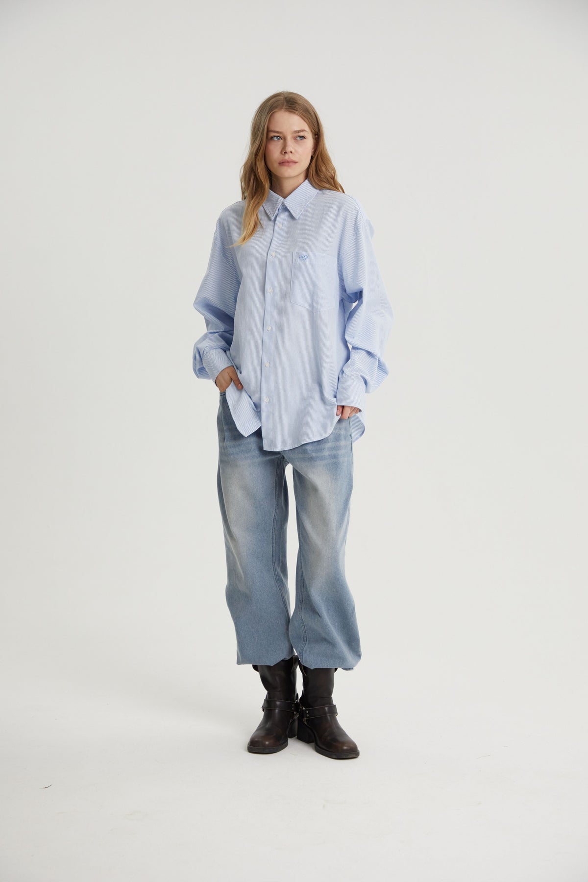 Landon | Unisex Oversized Shirt | Blue Striped Cotton Y2K Style-Eltrendio