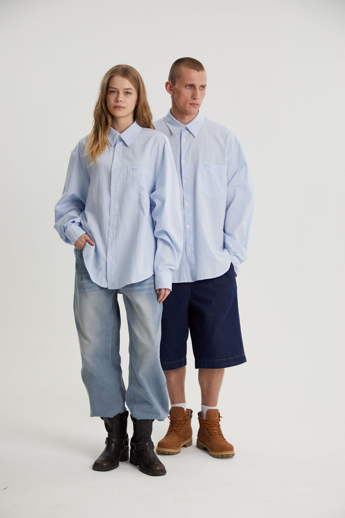Landon | Unisex Oversized Shirt | Blue Striped Cotton Y2K Style-Eltrendio