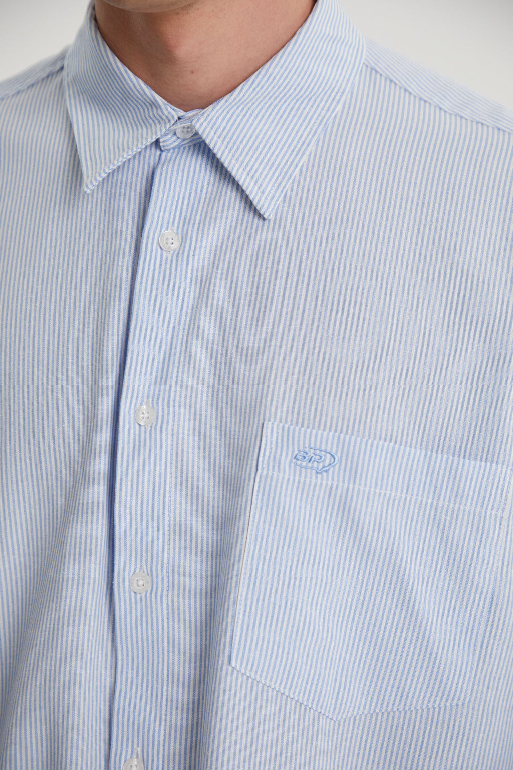 Landon | Unisex Oversized Shirt | Blue Striped Cotton Y2K Style-Eltrendio