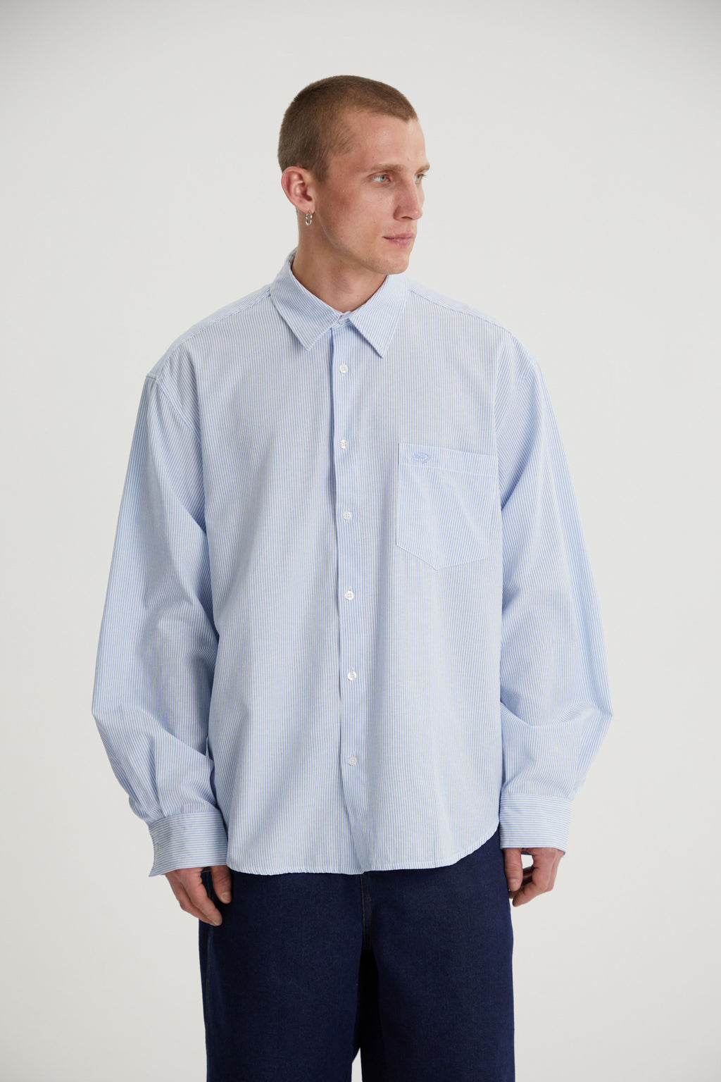 Landon | Unisex Oversized Shirt | Blue Striped Cotton Y2K Style-Eltrendio