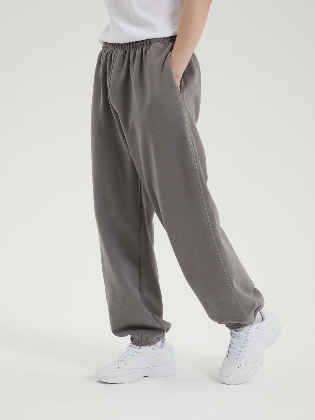 Logan | Men's Wide Sweatpants | Fleece Lined Drawstring Straight Leg-Eltrendio