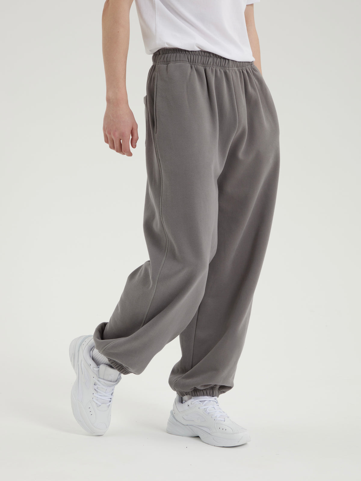 Logan | Men's Wide Sweatpants | Fleece Lined Drawstring Straight Leg-Eltrendio