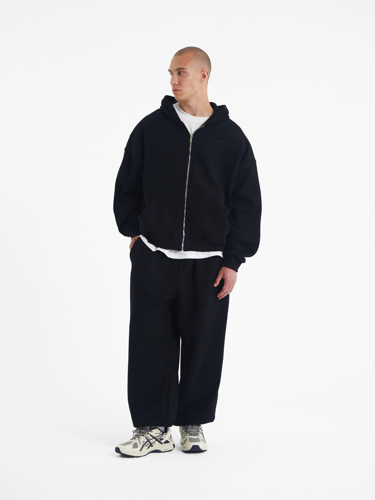 Oakley | Unisex Oversized Zip Hoodie | Fleece Lined Warm Layering Style-Eltrendio